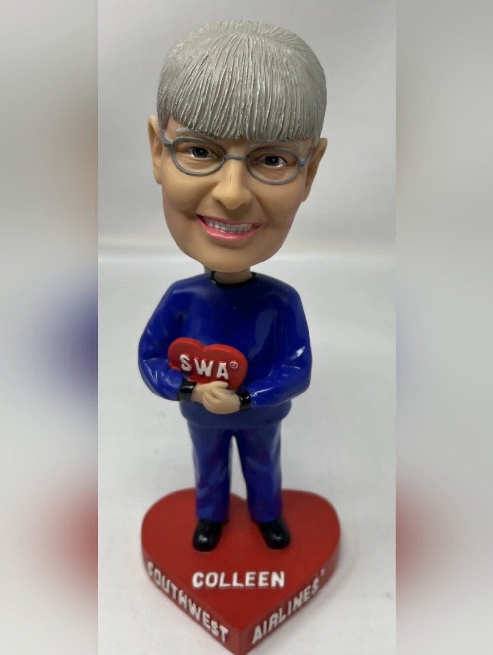 Southwest Airlines 'Colleen Barrett' Heart Base Bobblehead - Rare